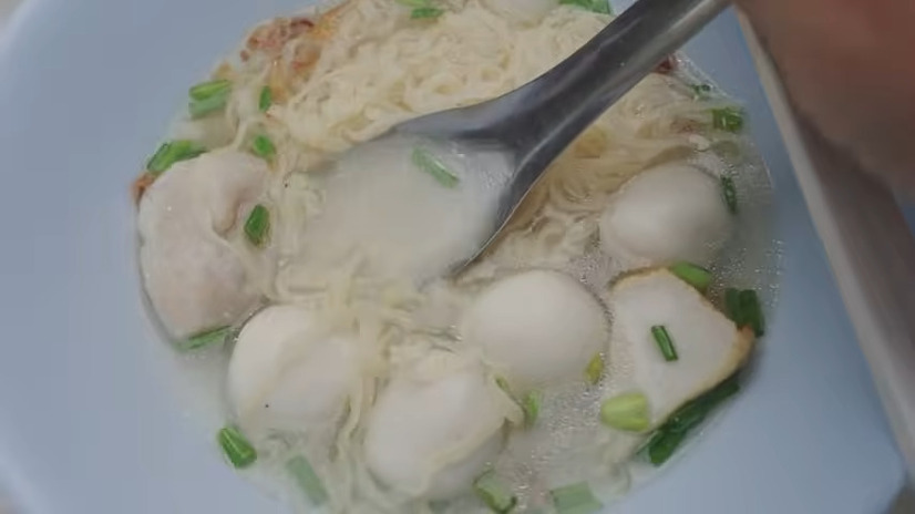 リムラオゴウ ヤワラート店©Nishio Travel