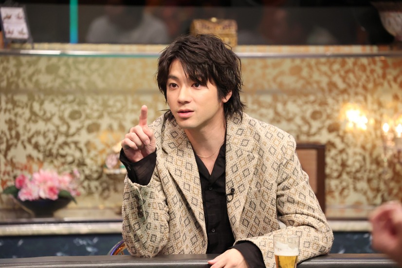 山田裕貴『酒のツマミになる話2025名場面SP』（C）フジテレビ