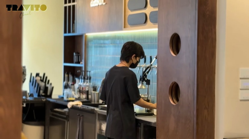 『Detour | Coffee Brunch & Bar』（C）TRAVITO CHANNEL