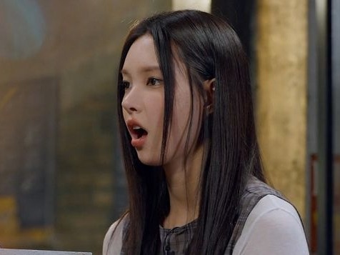 29台が追突、死者12人…韓国史上最悪レベルの交通事故、救急隊員の悲痛な叫びにILLIT・ユナも涙