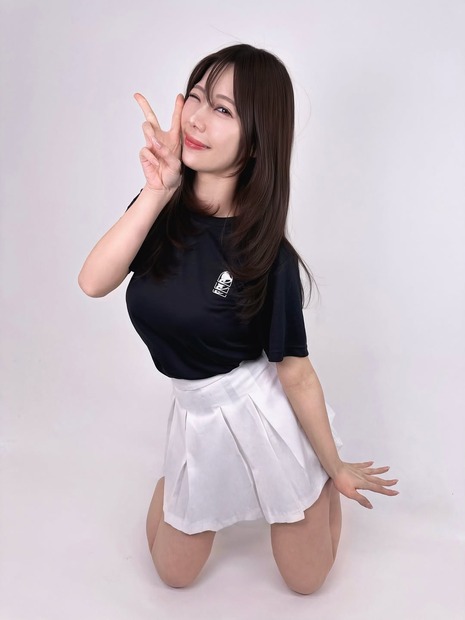 鈴木ふみ奈（写真は鈴木ふみ奈の公式インスタグラムから）※所属事務所に掲載許諾をもらってます