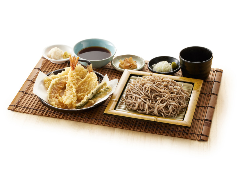 『てんやの天ぷらと藪そば』940円