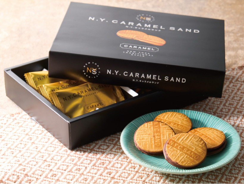 【3位】N.Y.C.SAND N.Y.キャラメルサンド8個入り（実勢価格：1,512円）