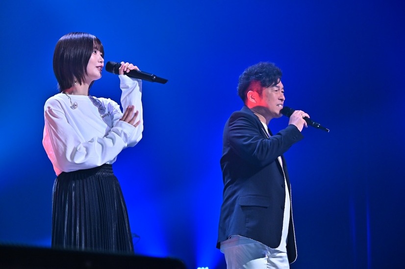 「APT.」（黒沢、中西）