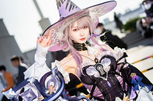 マダムヘルタ『崩壊：スターレイル』／月海つくね（X：@XaiabP）