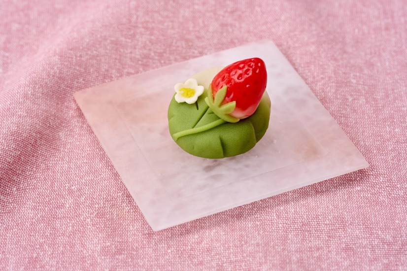 【菓匠 花見】上生菓子「苺」　540円
