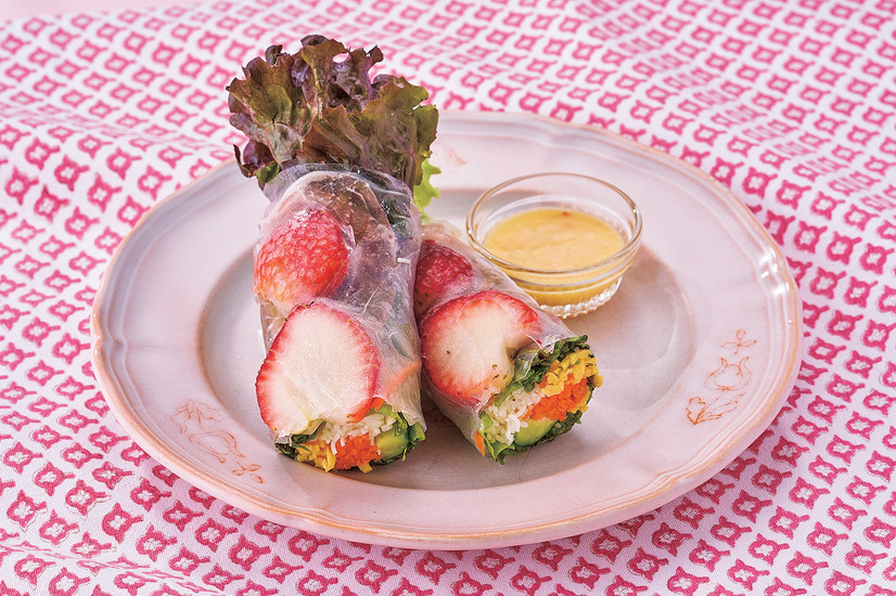 【グッドモーニングバンコク】いちごと生ハムの生春巻き　590円