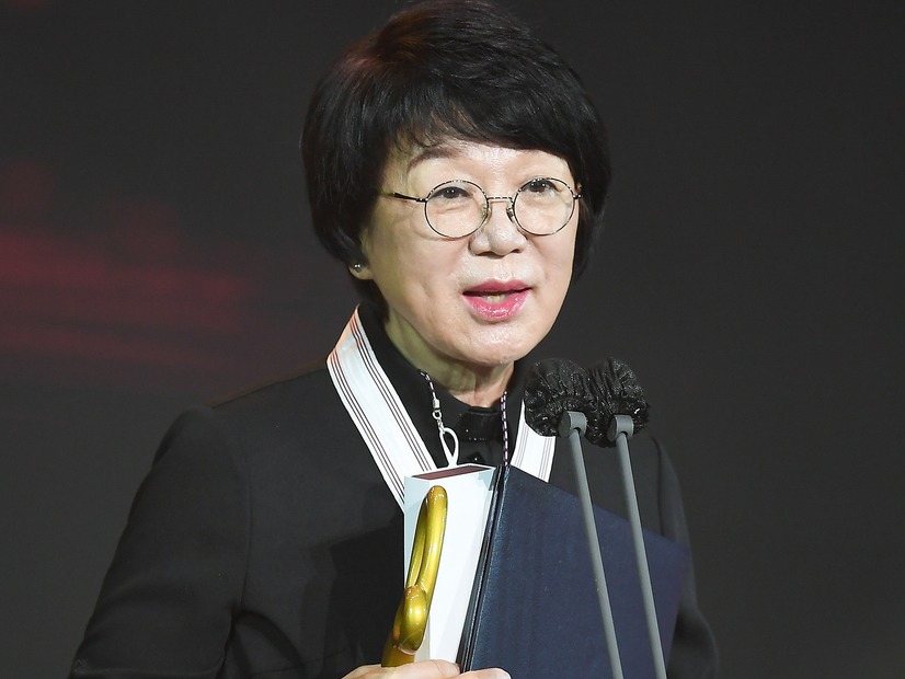 新年に届いた訃報…『トムとジェリー』解説で愛された韓国大御所声優が持病のため死去　享年76歳