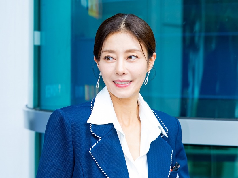 “バツ2”の元K-POPアイドル、再婚相手とは同居したことがないと明かす「むやみに署名はダメ」