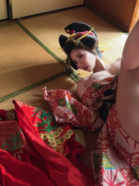 鈴木ふみ奈（写真は鈴木ふみ奈の公式インスタグラムから）※所属事務所に掲載許諾をもらってます