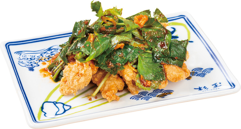 麻辣ソースで食べる、びんちょう鮪の唐揚げ（税込 319円）