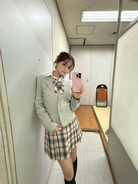 鈴木奈々（写真は鈴木奈々の公式インスタグラムから）※所属事務所に掲載許諾をもらってます