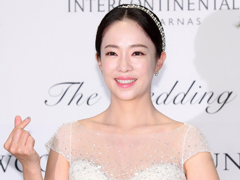 体外受精の経験を率直に公開していた43歳の元韓国アナウンサー、無事に女の子を出産　母子ともに健康