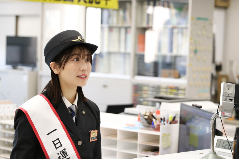 丹生明里【撮影／平木昌宏】