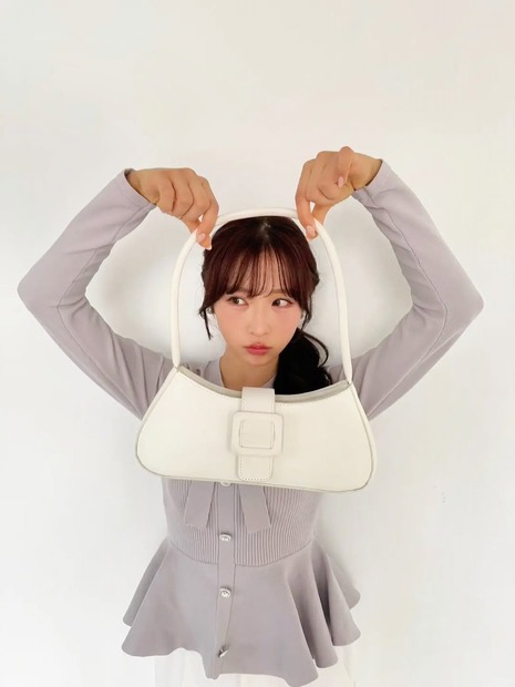 小栗有以（写真は小栗有以の公式インスタグラムから）※所属事務所に掲載許諾をもらってます