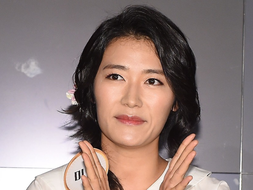 「診察中の胸の写真を撮ったと脅迫」韓国女性芸人、事務所関係者からの詐欺被害を告白