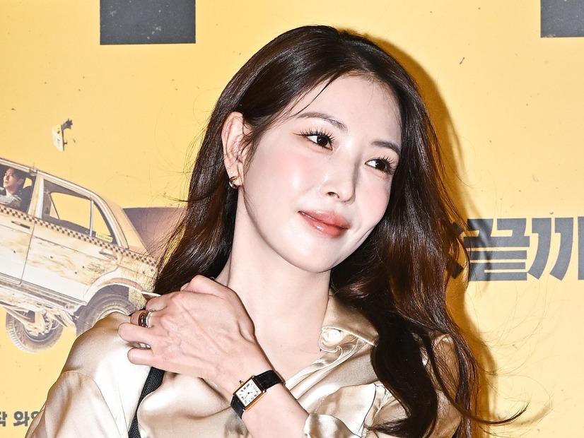 BoA、25年所属したSMエンタを退所…過去に契約終了後引退を示唆するコメントも