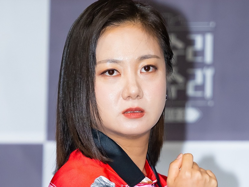 マネージャーに産婦人科を無理やり受診させ…韓国人気タレント、薬の“代理処方”を認め謝罪「深く反省」