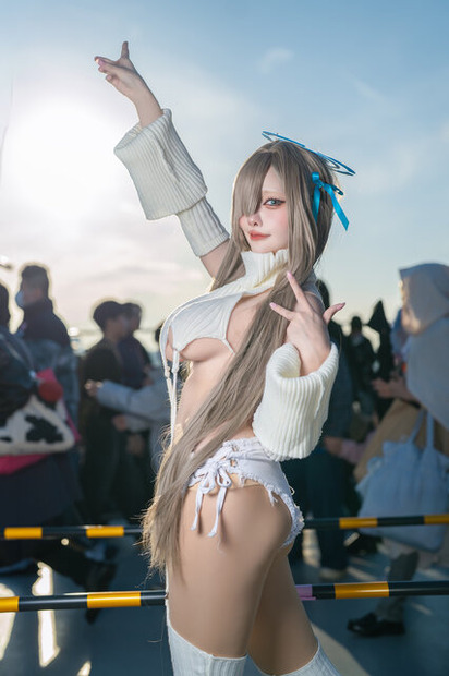 一之瀬アスナ『ブルーアーカイブ』／水羽えと（X：@Etocha_cos）