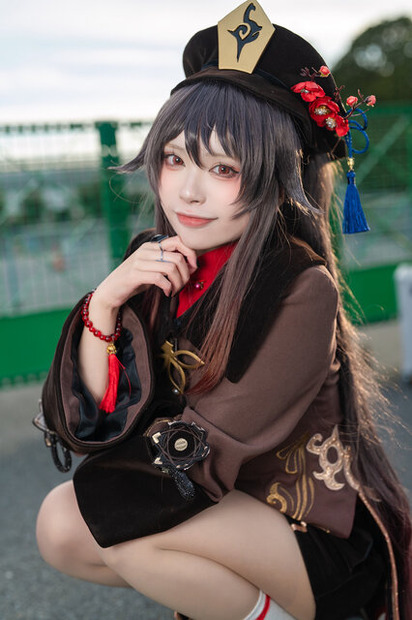 胡桃『原神』／梅桃うに（X：@_yusura_uni）