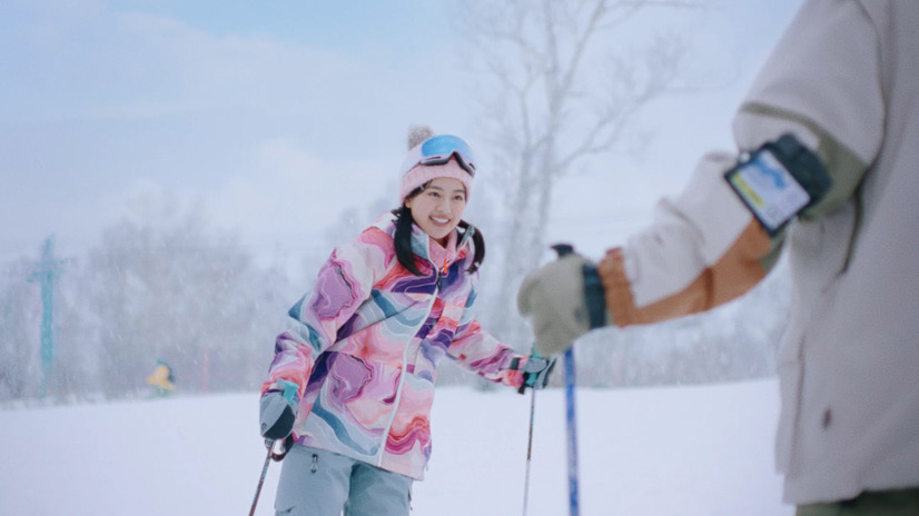 JR SKISKI「今だけは青い冬。」ゲレンデ篇