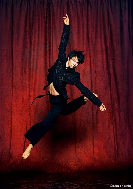 先行公開カット『羽生結弦 写真集 「羽」』©Toru Yaguchi