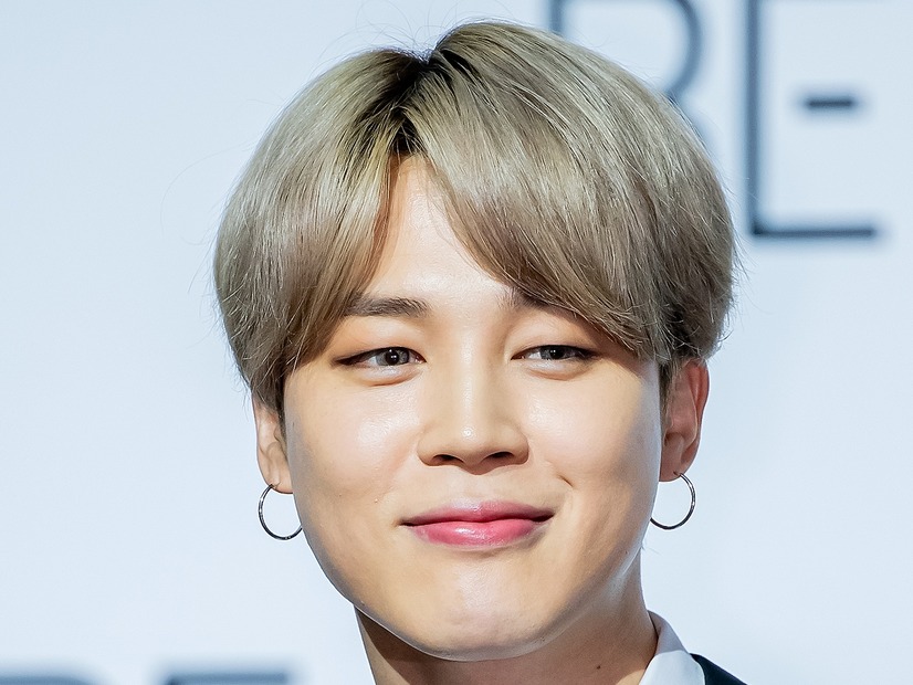 BTS・JIMIN、絵画のような美しさで魅了！少年のような遊び心と儚さに惚れ惚れ「全部良すぎて」【PHOTO】