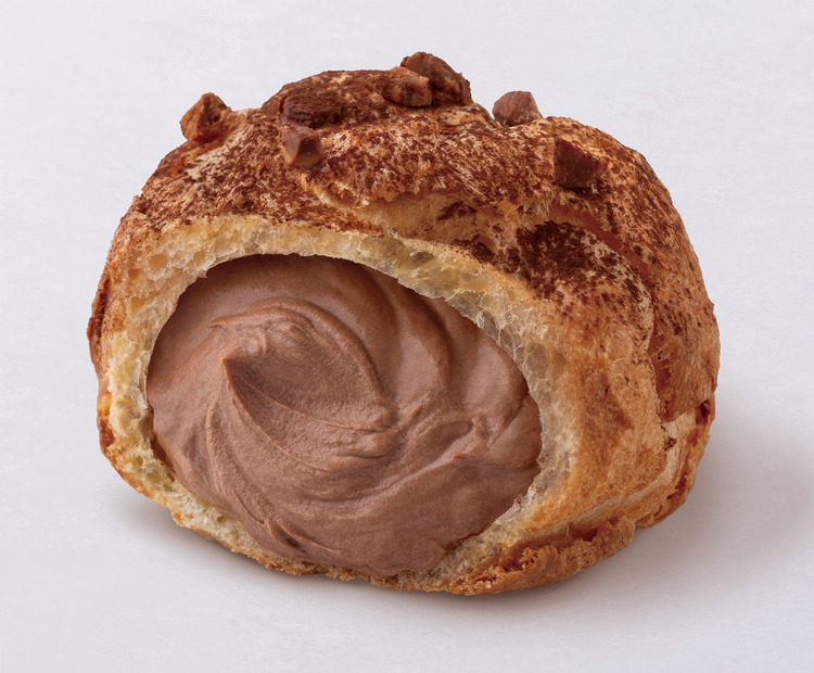 【ビアードパパ】生チョコシュー　340円（税込）