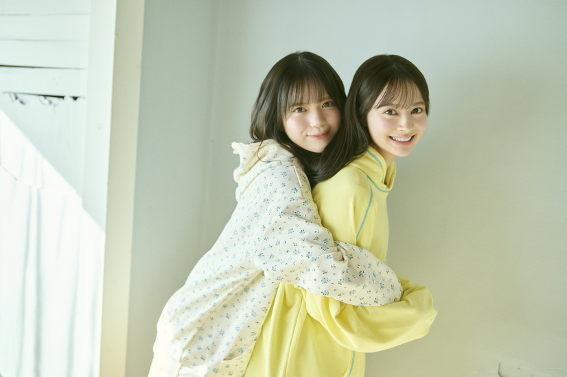 AKB48・伊藤百花＆川村結衣©KADOKAWA／写真：熊木優