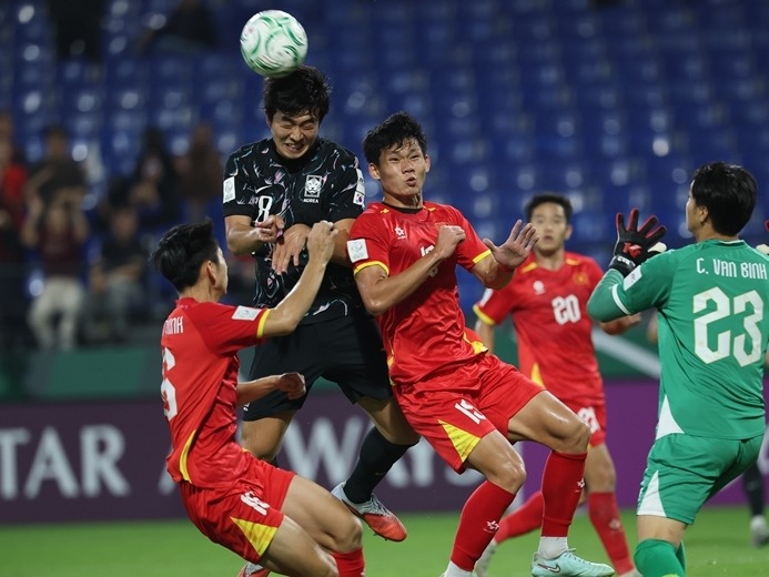 日本優勝の裏で…6本連続で右方向にしか飛ばない“愚策”　ベトナムに敗れた韓国GKの不可解PK戦術が炎上【U23アジア杯】