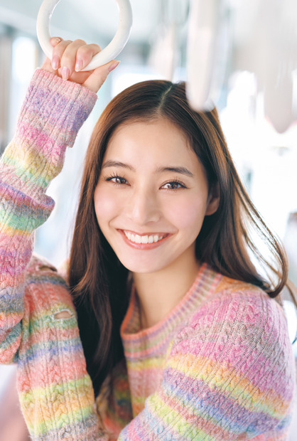 特典（SDP＋）『新木優子オフィシャルカレンダー2026.4-2027.3』©︎SDP