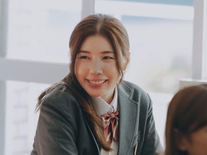 ©仲間りょう/集英社 ©2026 映画「高校生家族」製作委員会