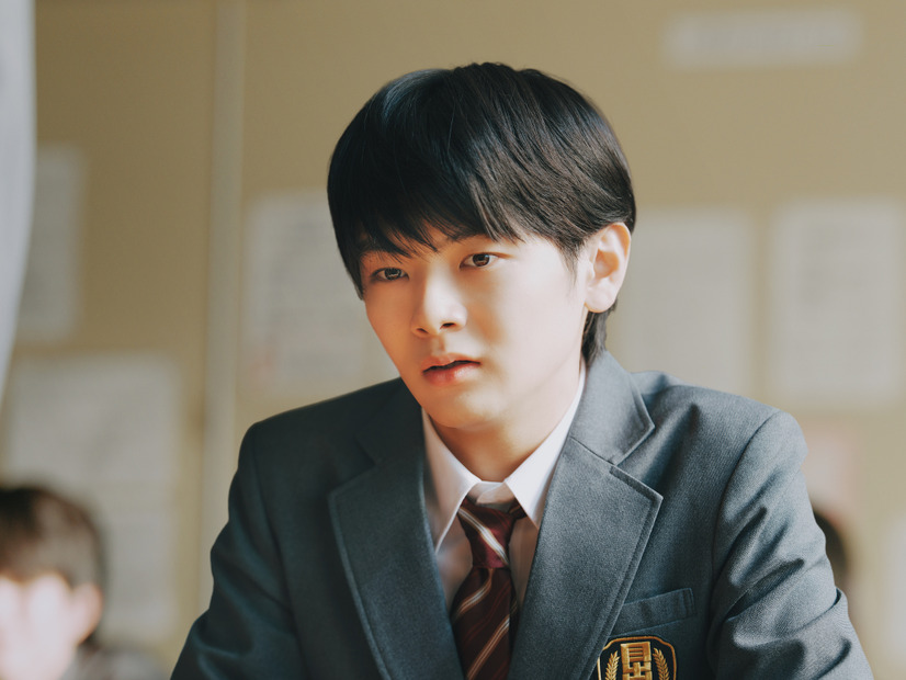 ©仲間りょう/集英社 ©2026 映画「高校生家族」製作委員会