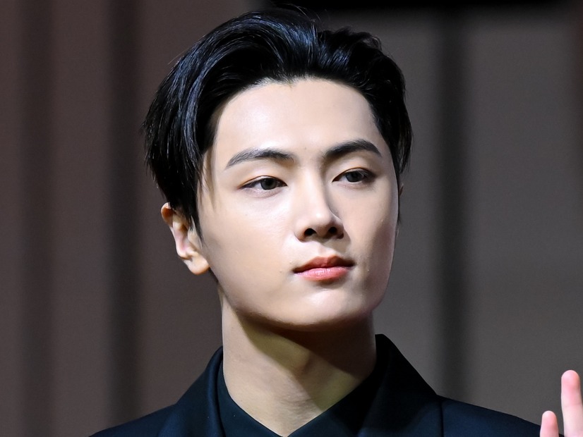 ENHYPEN・ジェイ、美形際立つ“短髪イメチェン”に反響続々「超似合う」「爽やかすぎる」