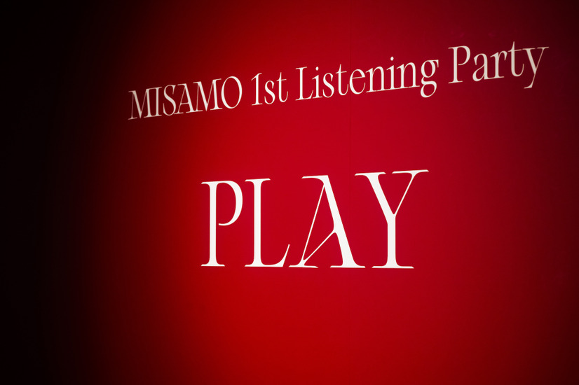 【撮影：田中聖太郎写真事務所】