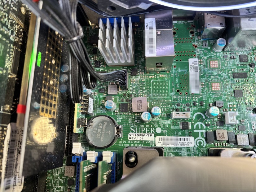 メインPC（PC②）は米国SUPERMICRO社製X11SPM-TF（マザーボード）を中心に組み立てた自作機