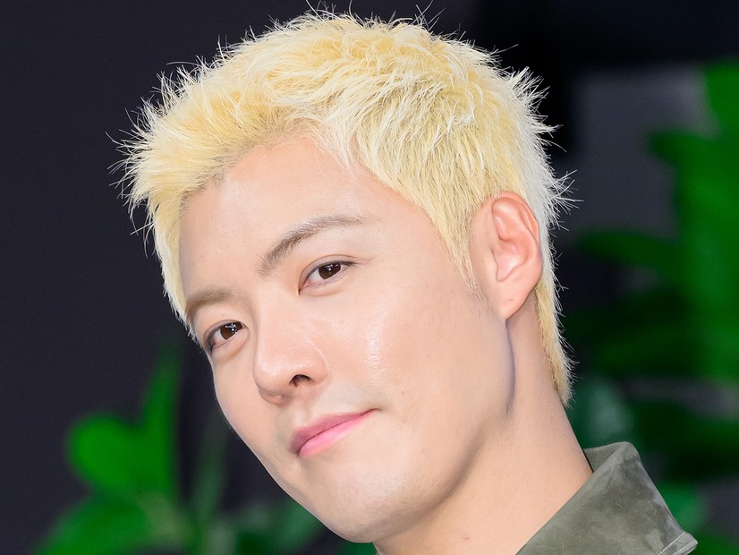 日本国籍を捨て韓国人になった歌手、キムタク似だった？過去に整形告白も「よく声をかけられた」