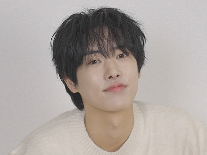 元日本人K-POPアイドル、継父への想いを歌に…過去に実の父親の顔を覚えていないと告白も