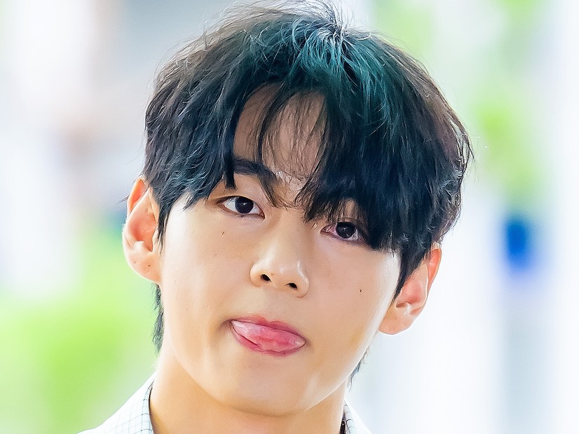 BTS・Vこそ真のインフルエンサー、行く先々が“聖地”に　一挙手一投足を海外メディアが特集