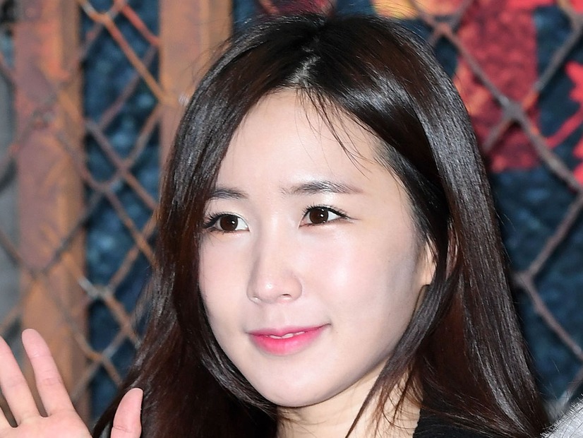 子宮頸がん克服し双子を奇跡的に妊娠も…元韓国アイドル、突然の出血で緊急入院「まだよ赤ちゃん」