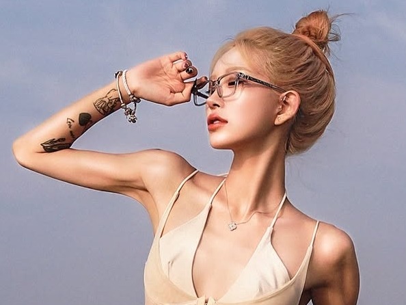 亡き母に11歳上男性との結婚を報告「涙が出るほど感謝」艱難辛苦乗り越えたチェ・ジュンヒが掴んだ幸せ