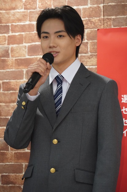 佐藤泰心【写真：竹内みちまろ】