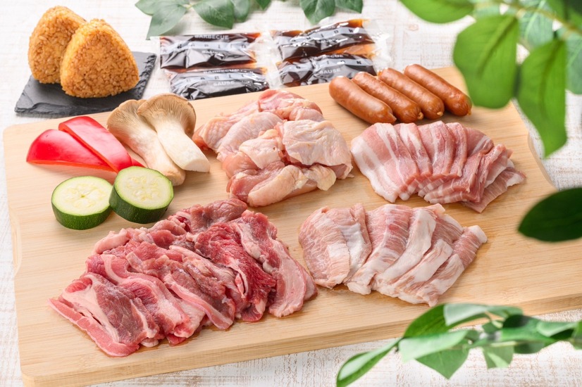 スタンダード食材：一人前2,400円(税込)