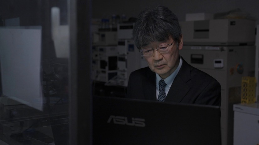 捜査に関わった警視庁元科学捜査官・医学博士 服藤恵三『未解決事件 File.13 新宿 歌舞伎町ビル火災』（C）NHK