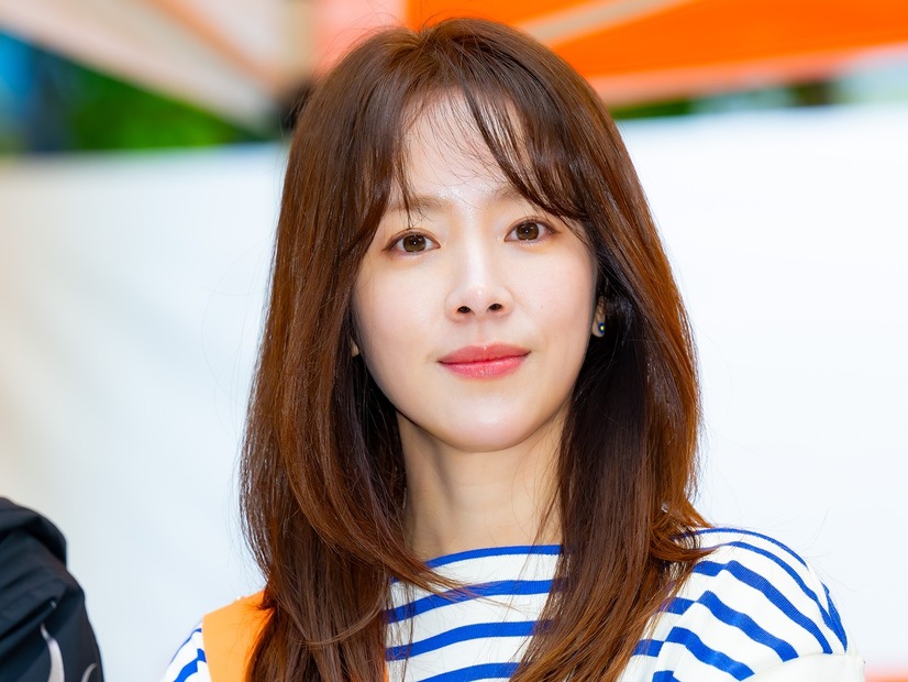 人気女優”ハン・ジミンよりも美しい!! 実の姉を公開して韓国で話題に