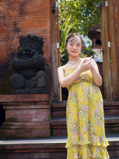 佐野なぎさ 1st写真集『なぎさの初めて』（C）KADOKAWA （C）GDL Entertainment　PHOTO/田川雄一