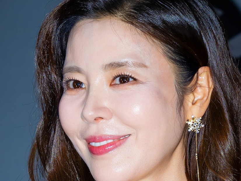 飲食店でダンス＆歌披露で営業停止？区役所が取り締まり、韓国女優が釈明