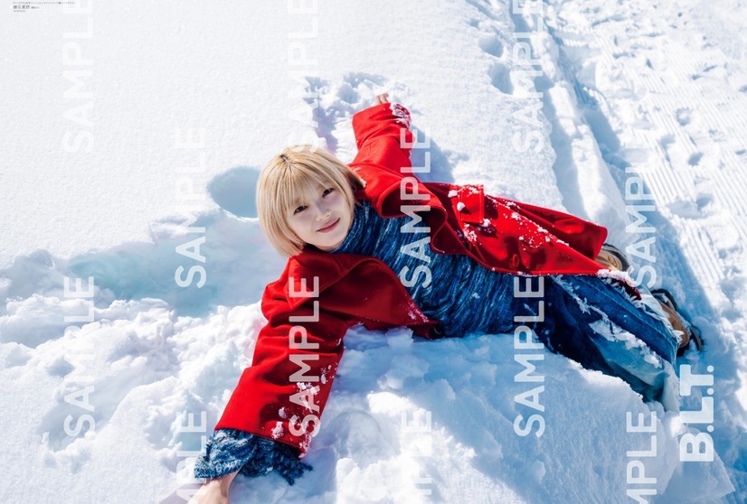 「B.L.T.2026年4月号」ローソンエンタテインメント購入特典ポスター【藤吉夏鈴（櫻坂46）】