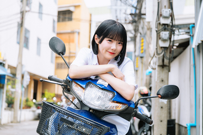 先行カット『CANDY TUNE 3rdAnniversary写真集（仮）』（C）宝島社