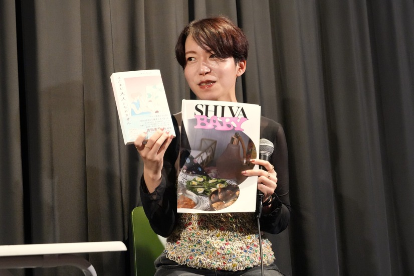 ひらりさ【撮影：小宮山あきの】